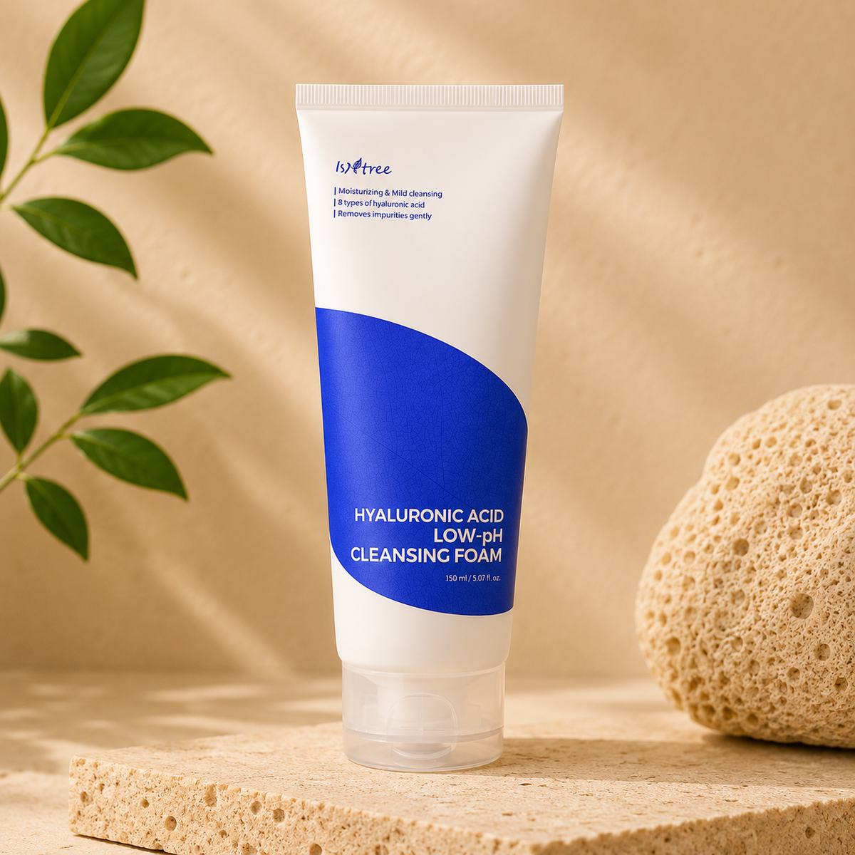 Isntree - Hyaluronic Acid Low-pH Cleansing Foam, 150 ml